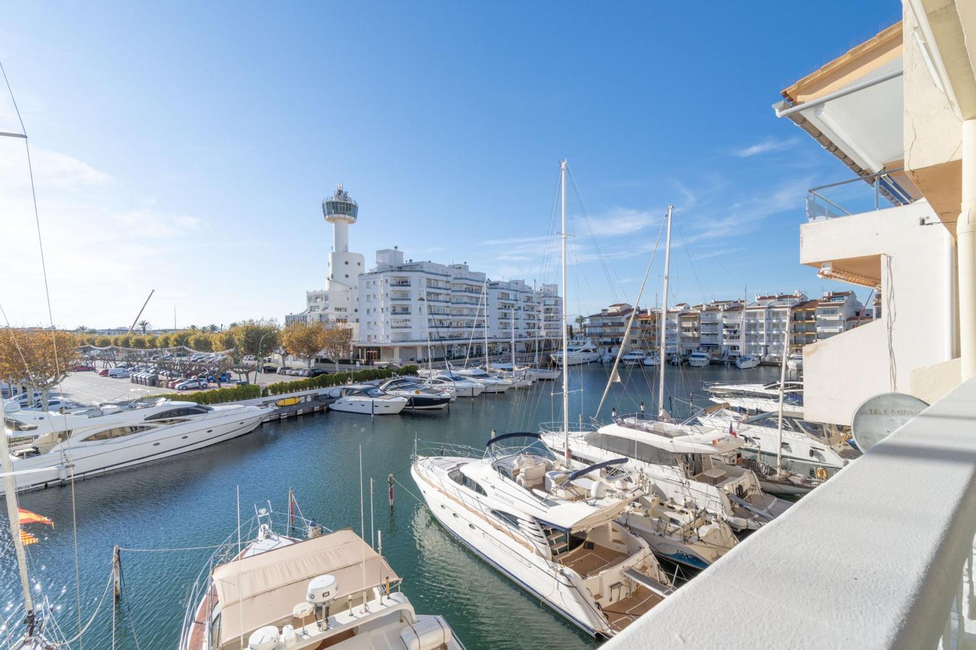 Apartamento Moderno Apartamento Frente Al Canal Con Terrazas Ampuriabrava Exterior foto